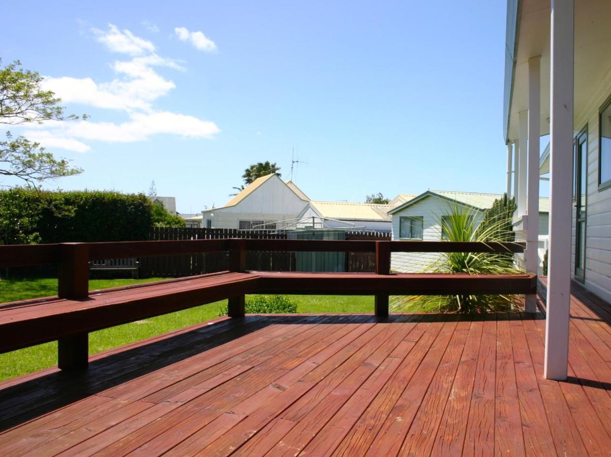 Waihi Getaway - Waihi Beach Holiday Home ภายนอก รูปภาพ